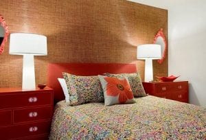 Cómo decorar habitación con papel pintado de textura de saco