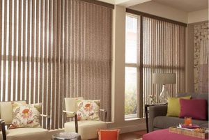 Cortinas verticales para salón estampadas