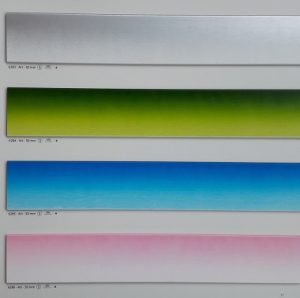 Muestrario lamas de madera pintadas para venecianas