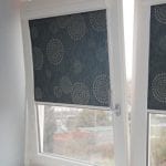 Estor estampado ventana oscilobatiente
