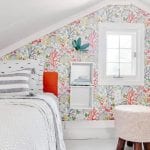 Papel pintado animales y plantas en buhardilla