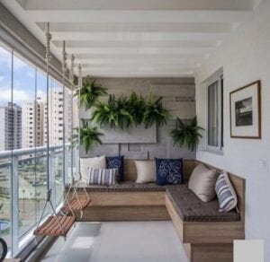 Terrazas urbanas con mobiliario integrado